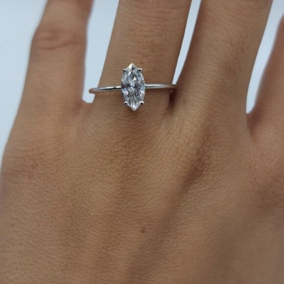 14Kt Gold 1 Ct Lab Grown Diamond Marquise Ring - Picture 2 of 4